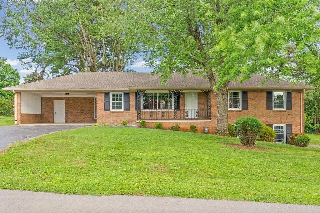 122 Donna Drive Hopkinsville KY 42240