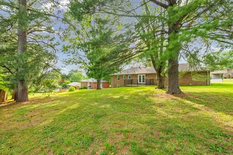 122 Donna Drive Hopkinsville KY 42240