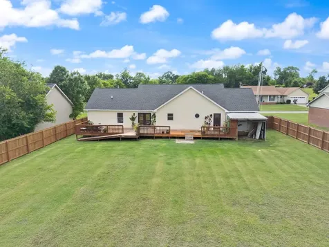 2012 Lands End Court Hopkinsville KY 42240