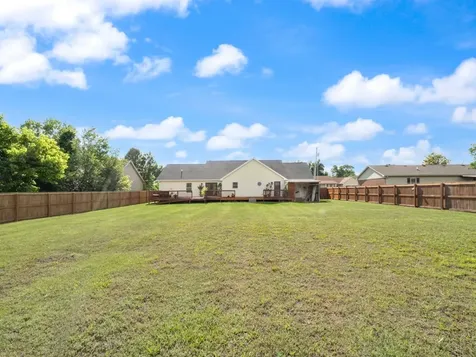 2012 Lands End Court Hopkinsville KY 42240