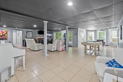 118 Periwinkle Hill Road Cadiz KY 42211