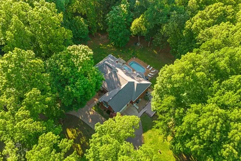118 Periwinkle Hill Road Cadiz KY 42211