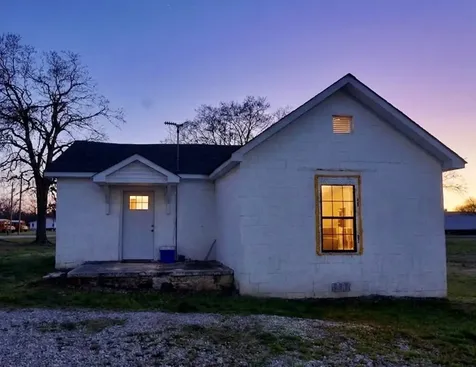 410 S Streets Avenue Elkton KY 42220