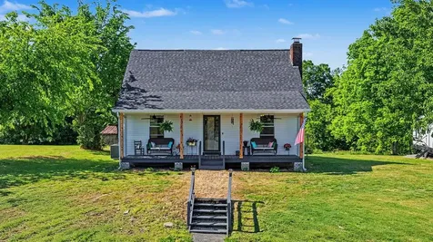 175 Gentry Gray Road Cadiz KY 42211