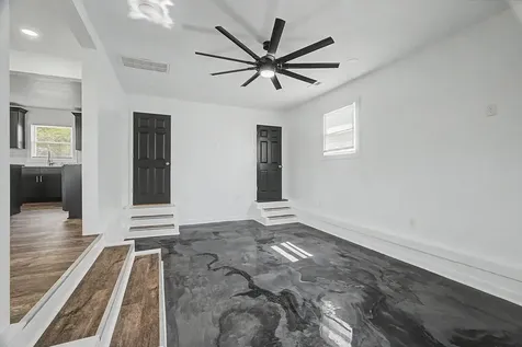7004 Forest Park Drive Hopkinsville KY 42240