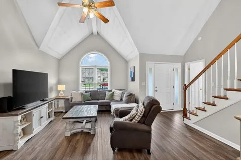 5603 Pleasure Court Louisville KY 40272