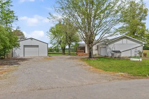 3801 Allegre Road Elkton KY 42220
