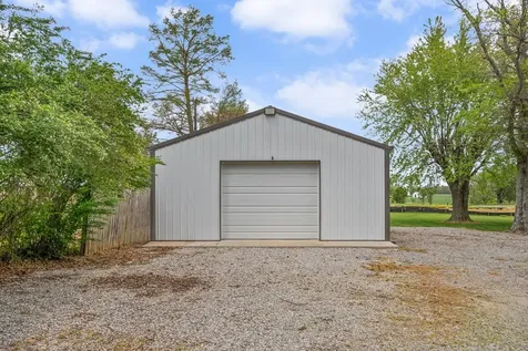 3801 Allegre Road Elkton KY 42220