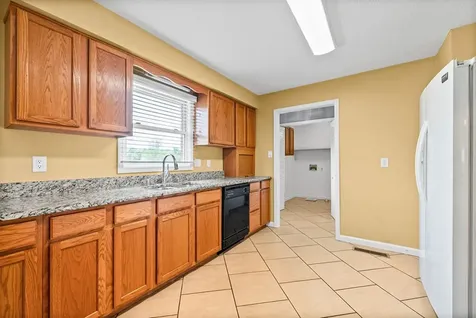 5005 Harmony Grove Road Hopkinsville KY 42240