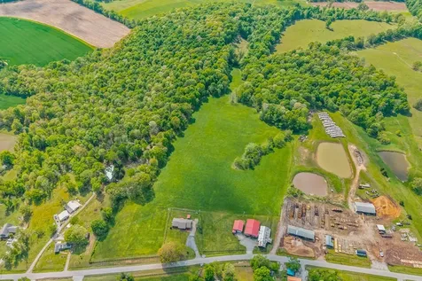 5005 Harmony Grove Road Hopkinsville KY 42240