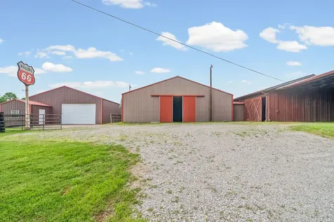 5005 Harmony Grove Road Hopkinsville KY 42240
