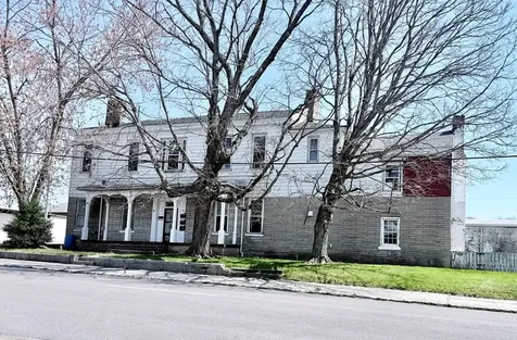 702 S Clay Street Hopkinsville KY 42240