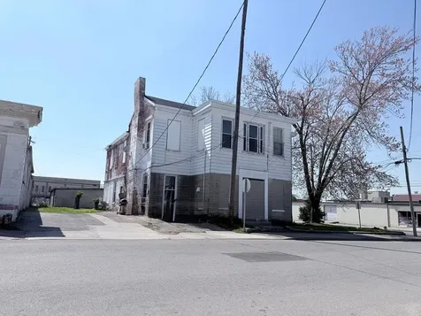 702 S Clay Street Hopkinsville KY 42240