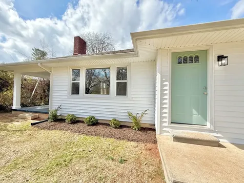 2711 Kenwood Drive Hopkinsville KY 42240
