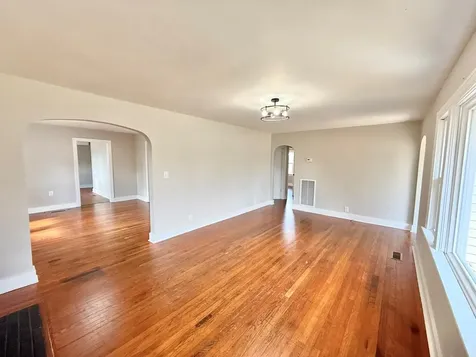 2711 Kenwood Drive Hopkinsville KY 42240
