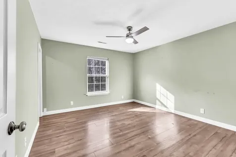 634 Stateline Road Oak Grove KY 42262