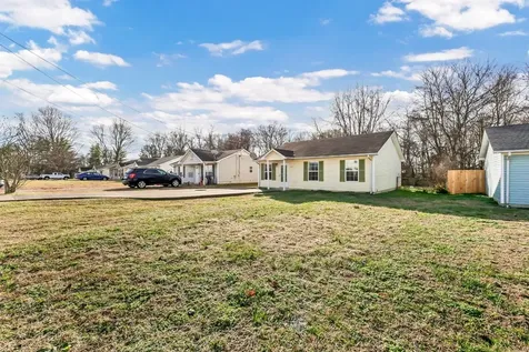 634 Stateline Road Oak Grove KY 42262